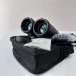 دوربین لیون 8x42 دوچشمی با لنز سبز (Wide Angle) + کیف و لوازم همراه - تصویر 2